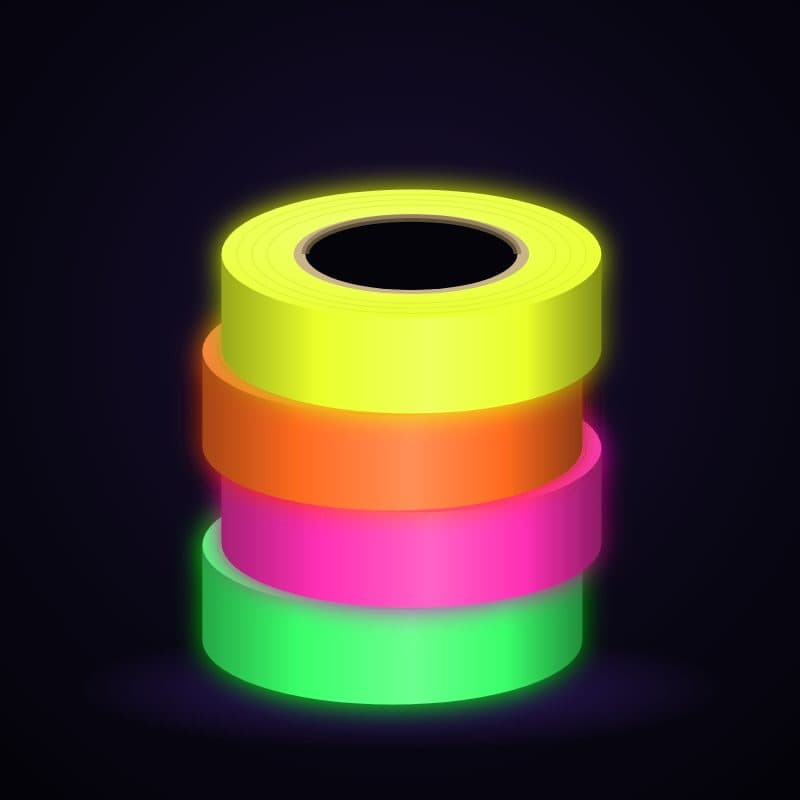 Illustration : Pack de 4 rouleaux toilés fluo 5 cm × 10 m, sous lumière noire